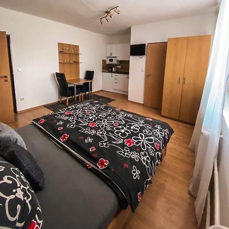 Apartmanovy Dom Adriana ツベレツ エクステリア 写真